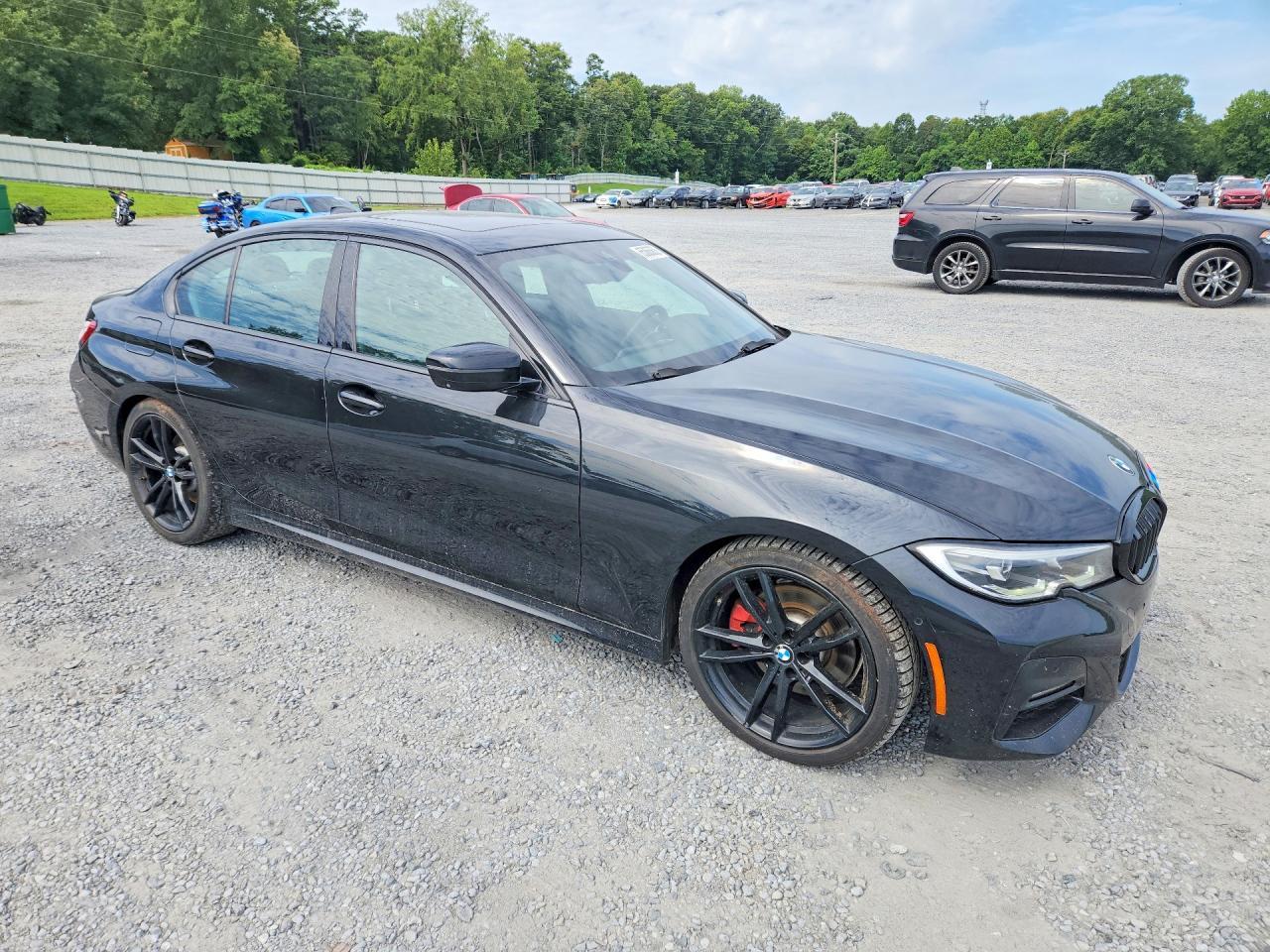 2021 BMW 330I - zdjęcie 4