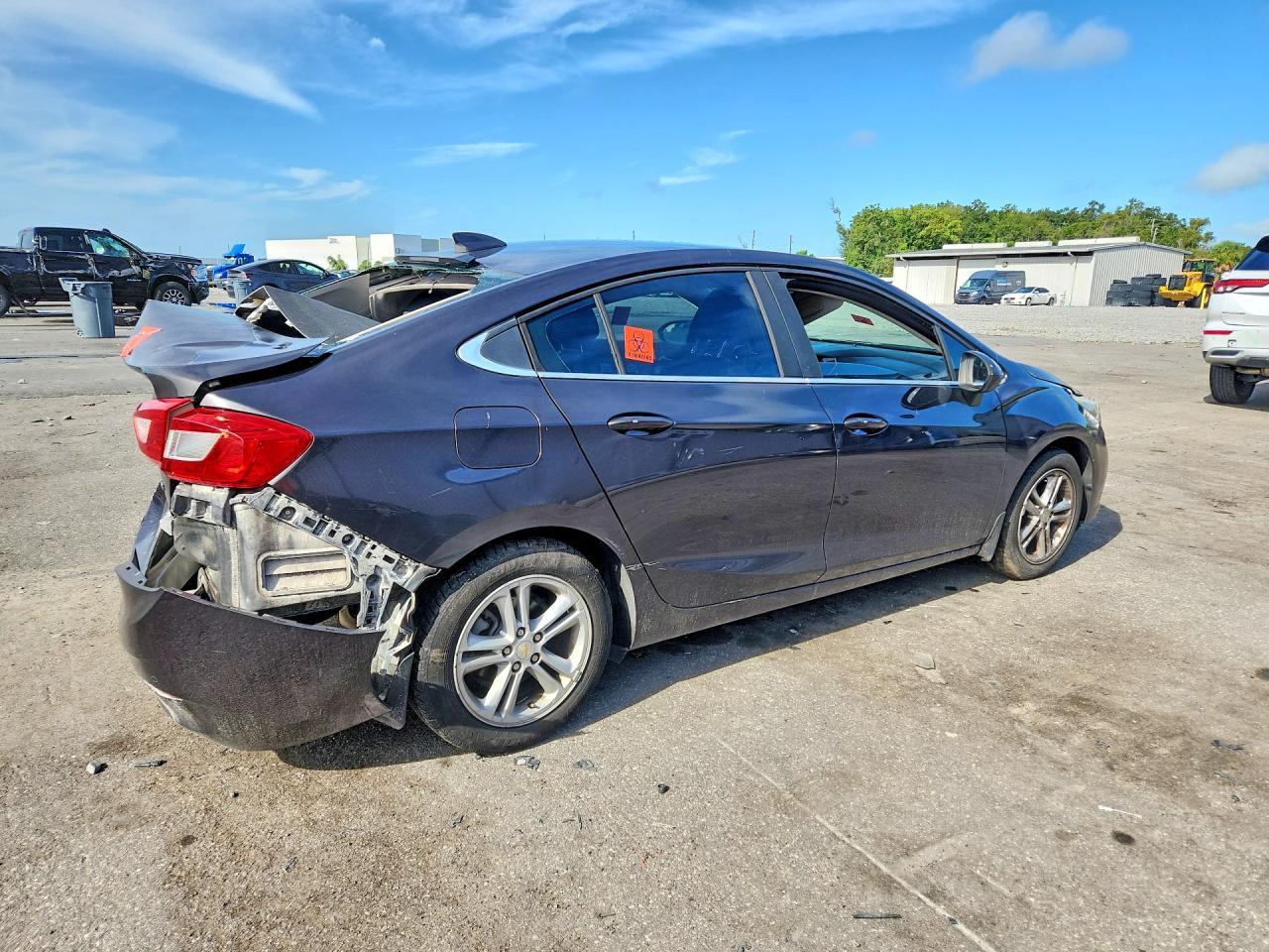2016 Chevrolet Cruze Lt - zdjęcie 3