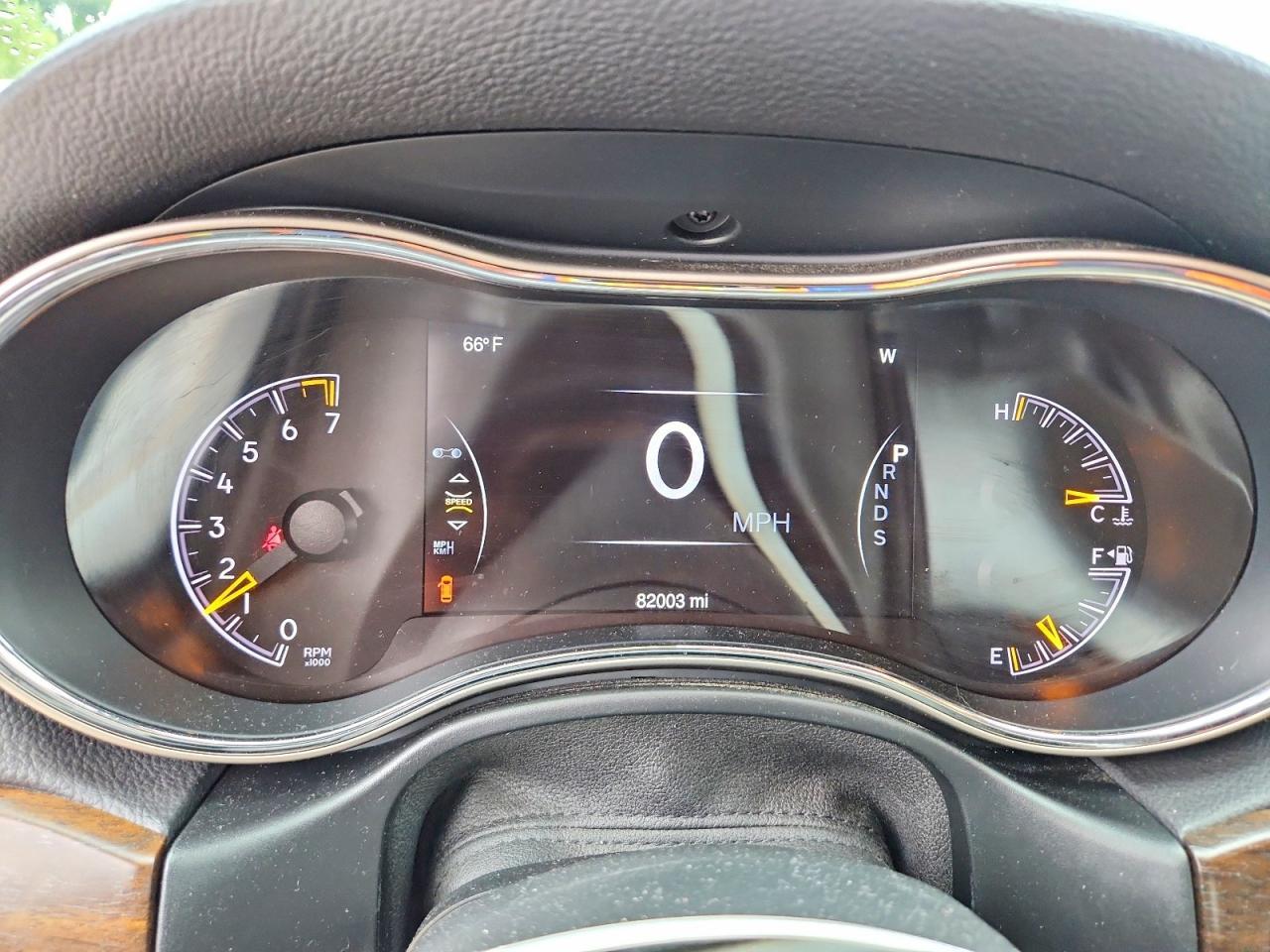 2015 Jeep Grand Cherokee Limited - zdjęcie 9