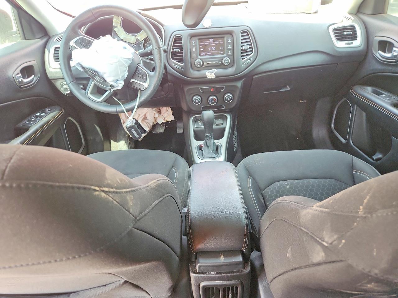 2018 Jeep Compass Sport - zdjęcie 8