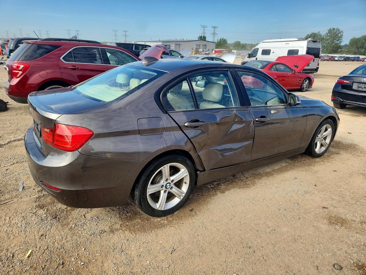 2013 BMW 328 I - zdjęcie 3