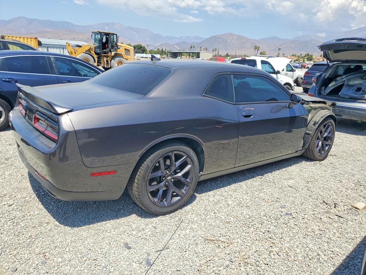 2023 Dodge Challenger Gt - zdjęcie 3