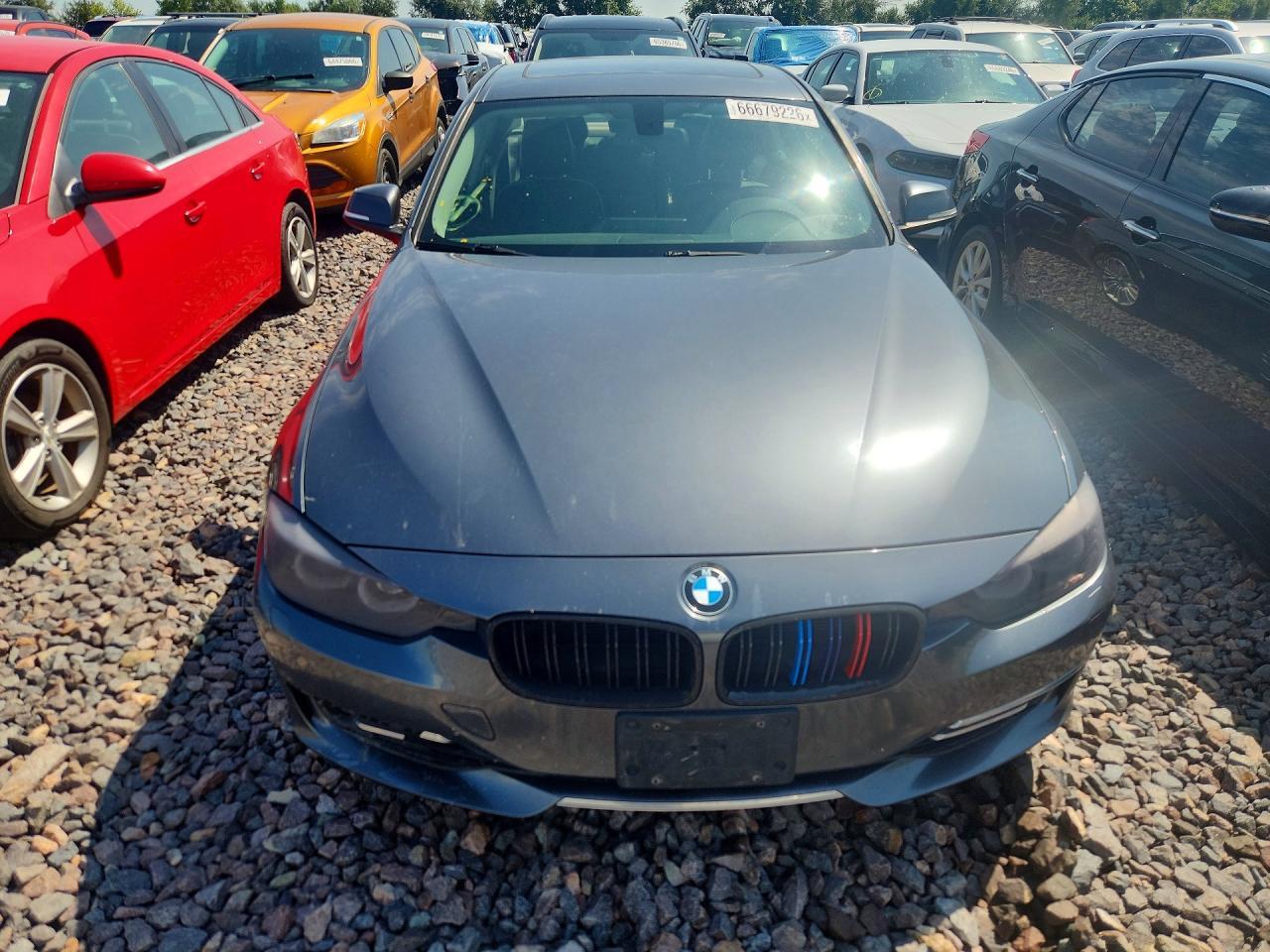 2014 BMW Seria 3 328i - zdjęcie 5