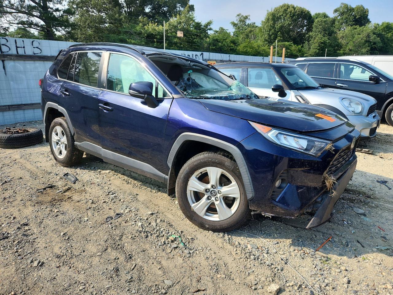 2020 Toyota Rav4 Xle - zdjęcie 4