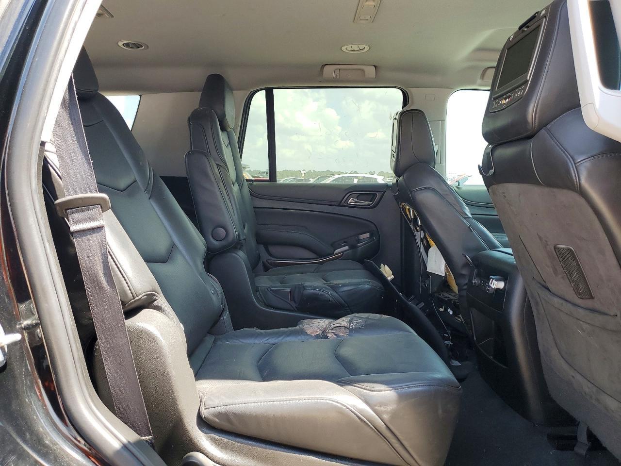 2019 Chevrolet Tahoe C1500 Ls - zdjęcie 11