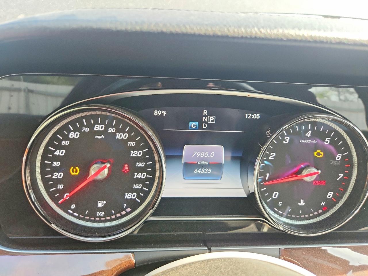 2017 Mercedes-Benz E 300 - zdjęcie 9