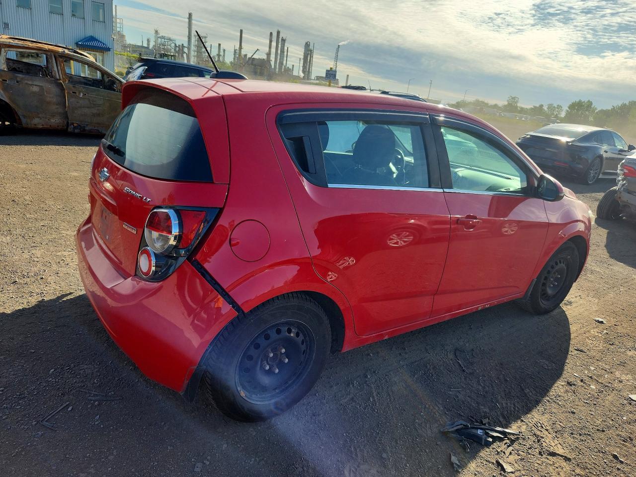 2016 Chevrolet Sonic Lt - zdjęcie 3