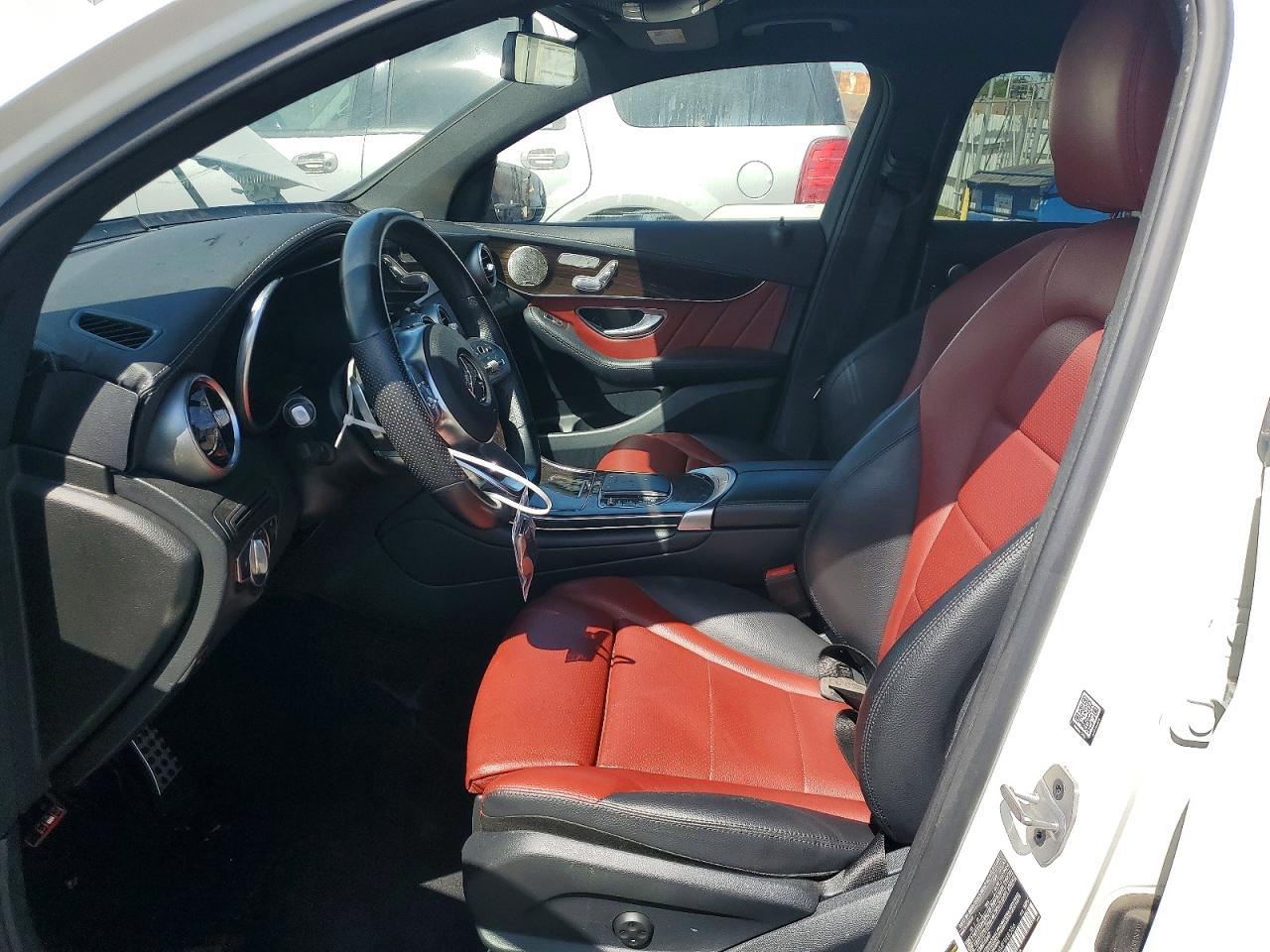 2021 Mercedes-Benz Glc Coupe 300 4Matic - zdjęcie 7