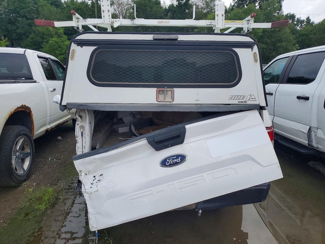 2019 Ford F150 - zdjęcie 10