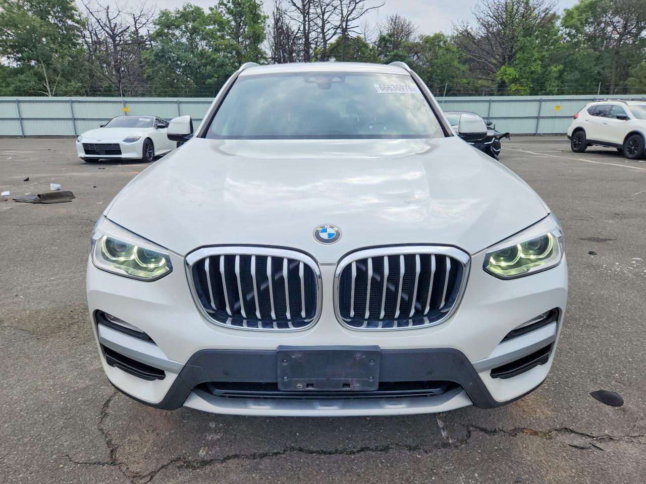 2019 BMW X3 xDrive30I - zdjęcie 5