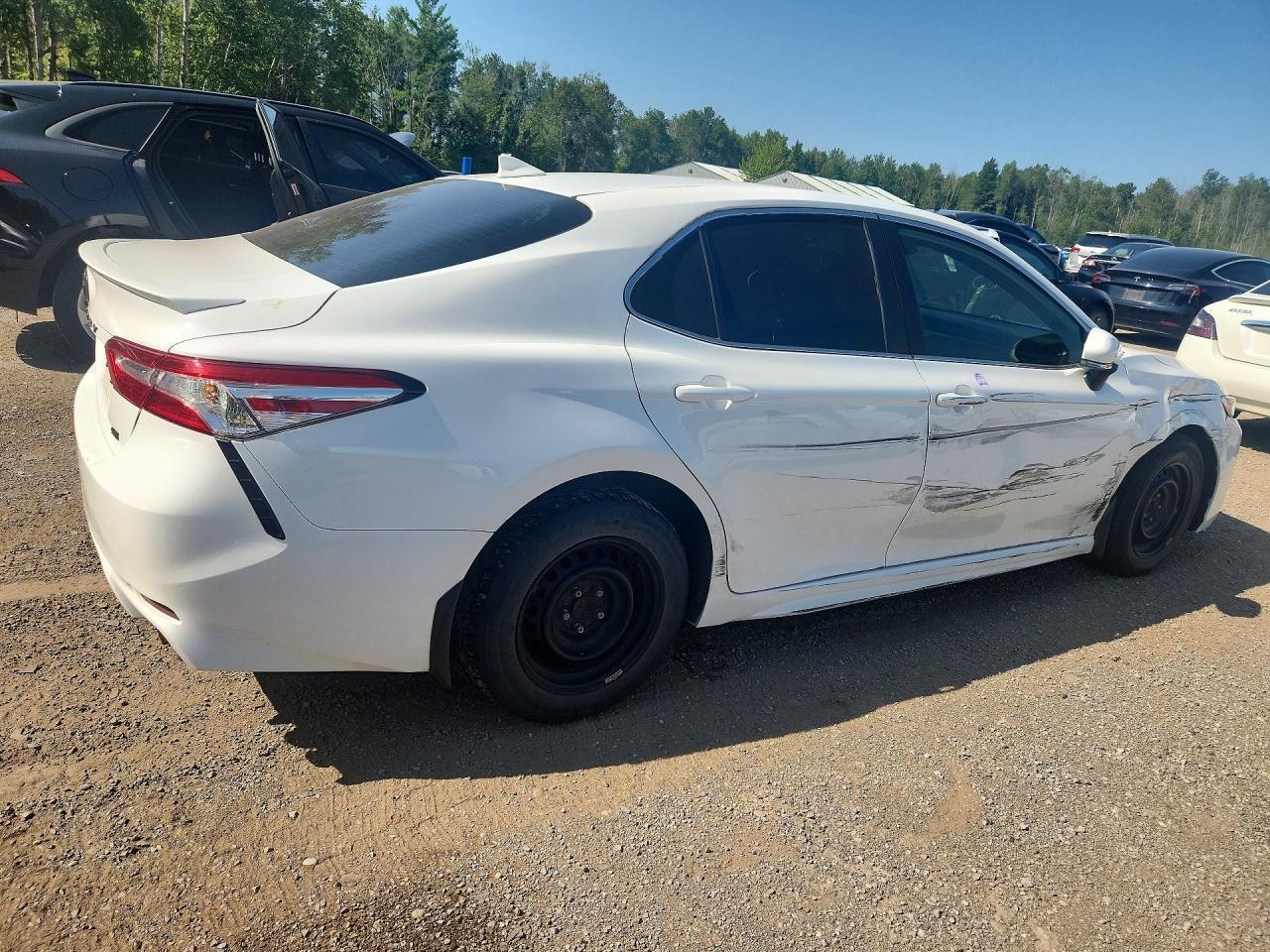 2020 Toyota Camry Se - zdjęcie 3