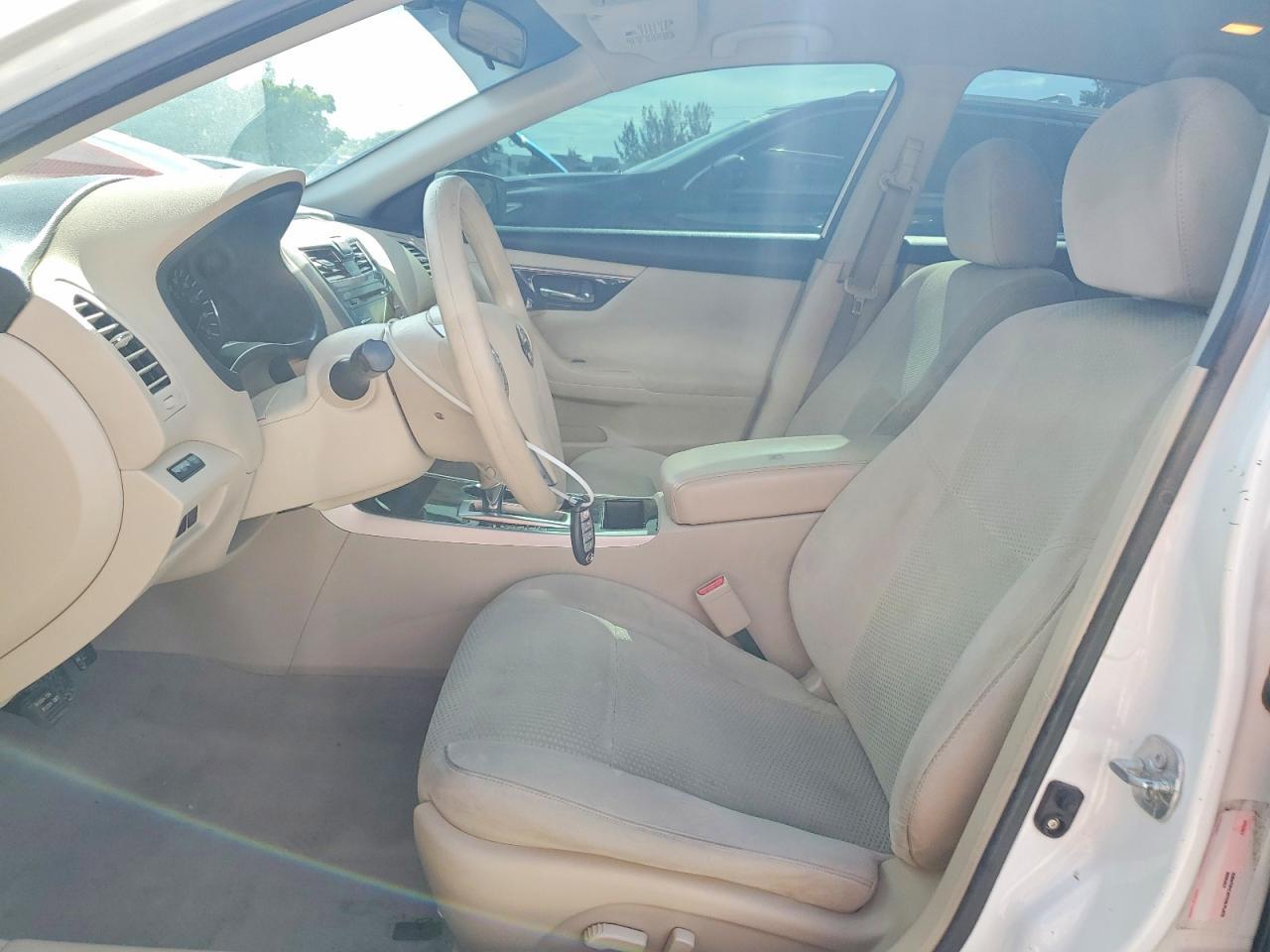 2014 Nissan Altima 2.5 S - zdjęcie 7