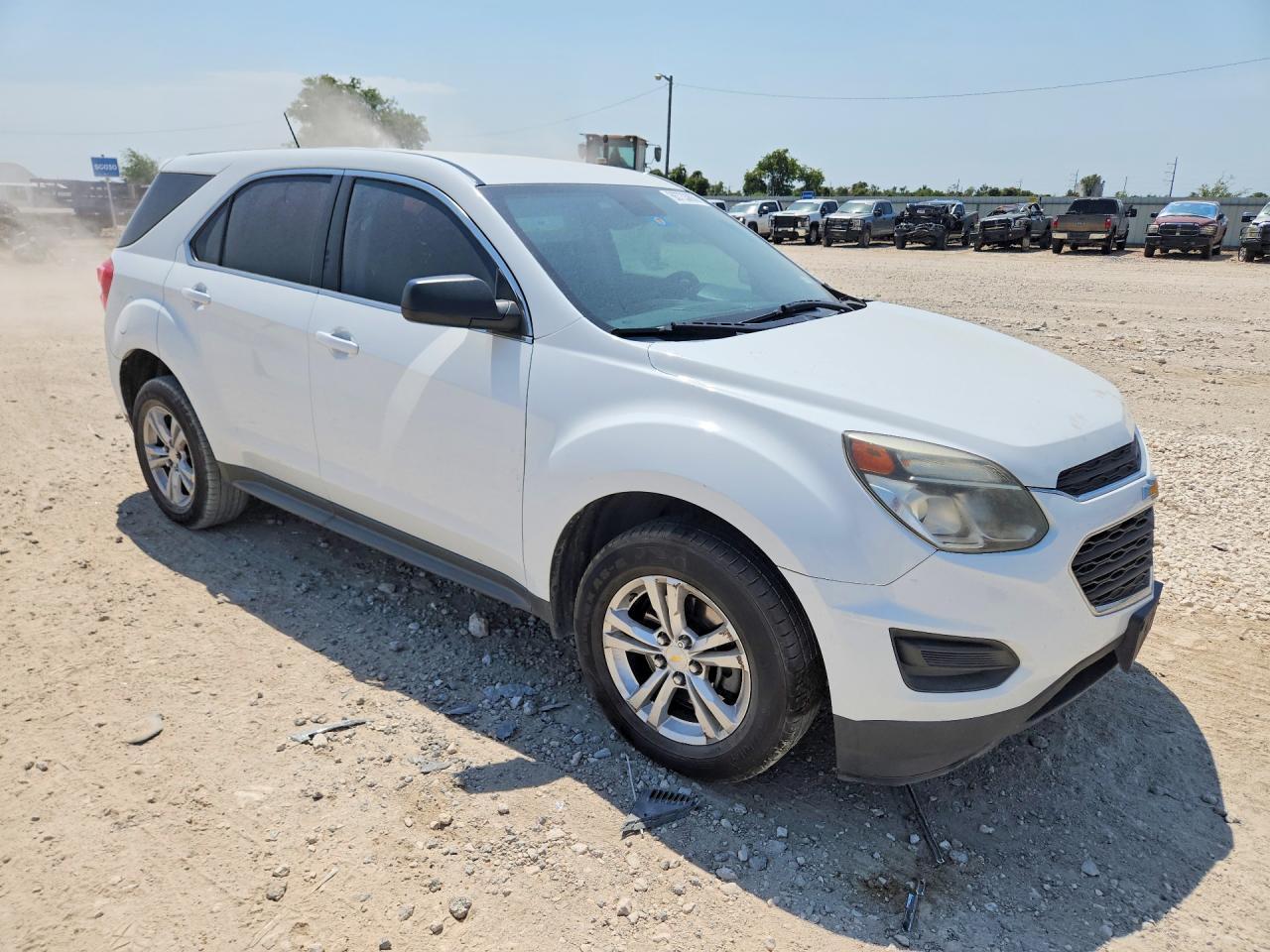 2017 Chevrolet Equinox Ls - zdjęcie 4