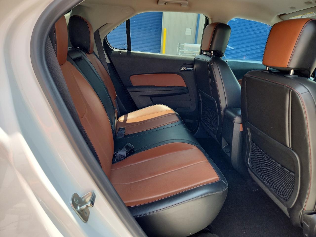 2017 Chevrolet Equinox Premier - zdjęcie 11
