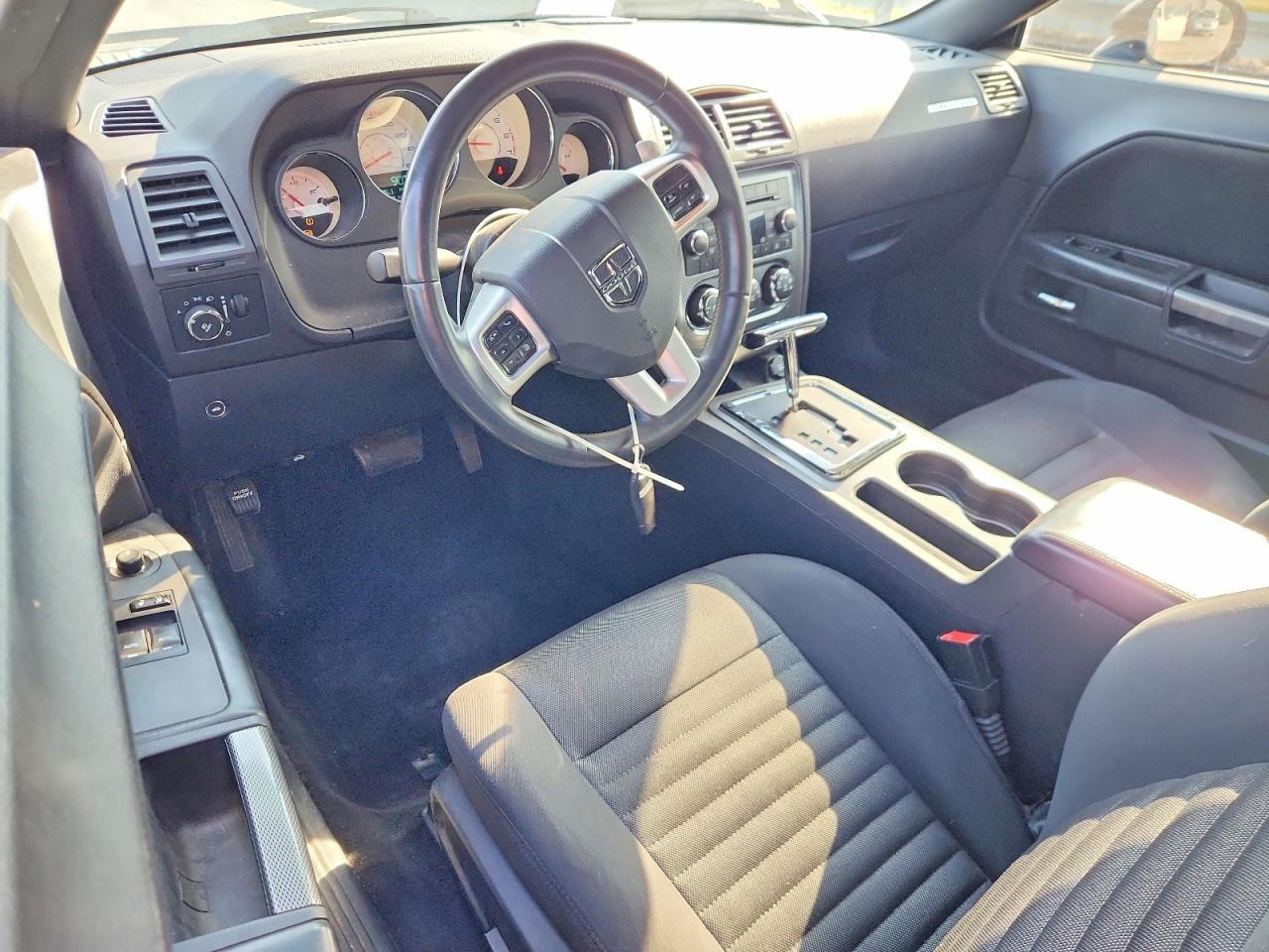 2014 Dodge Challenger R/T - zdjęcie 8