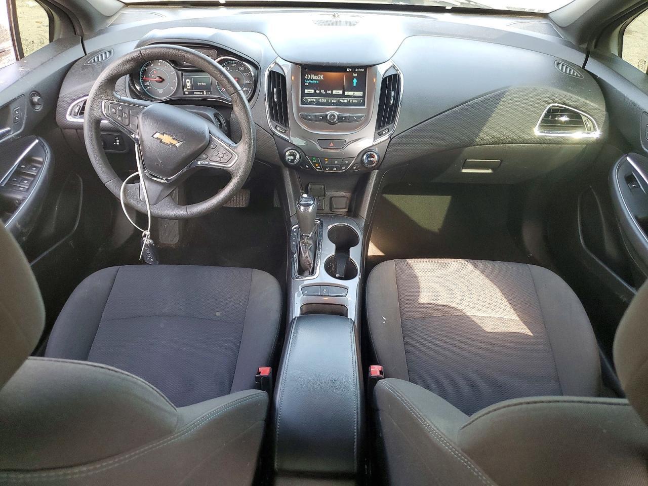 2017 Chevrolet Cruze Lt - zdjęcie 8