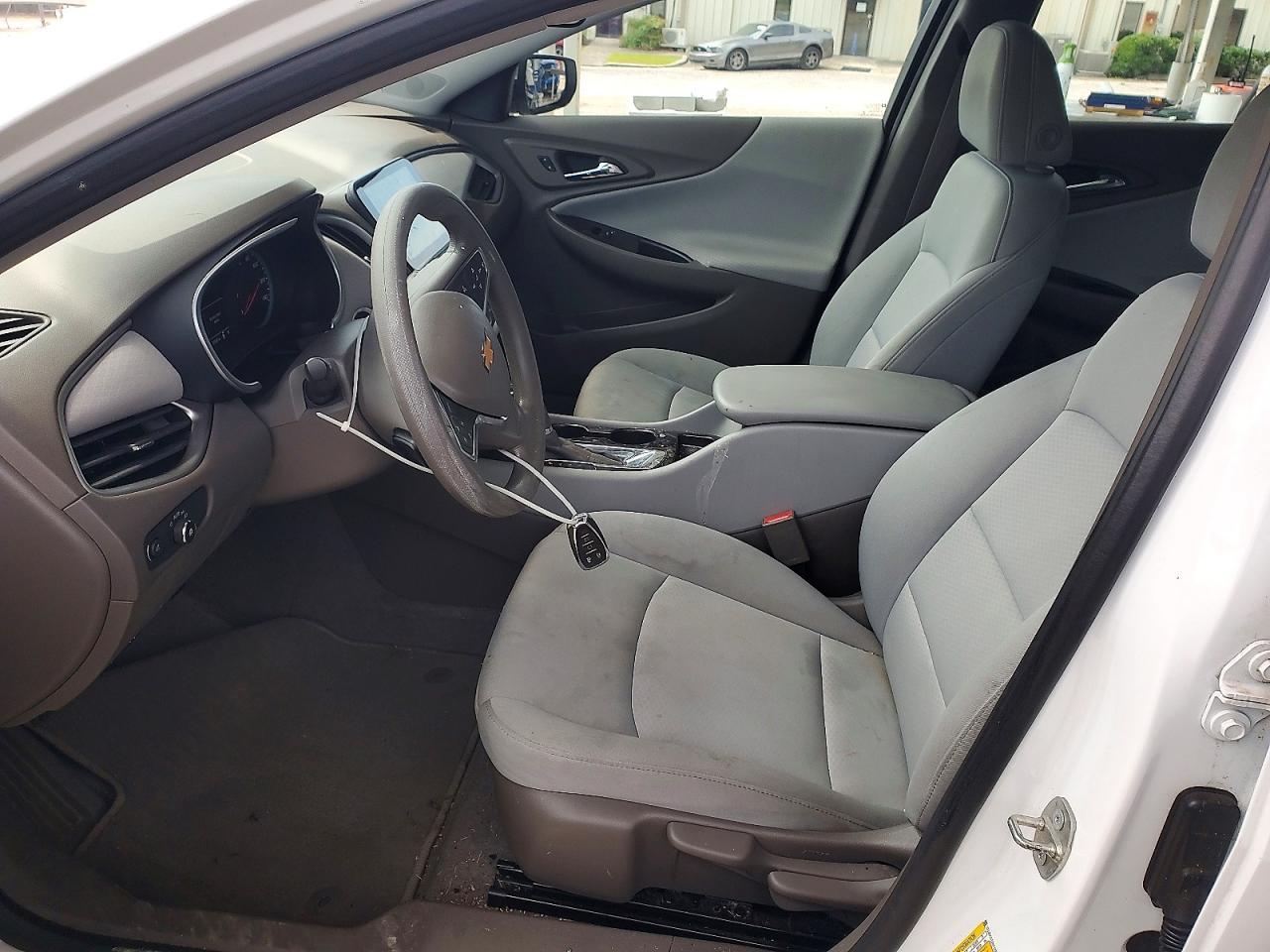 2019 Chevrolet Malibu Ls - zdjęcie 7