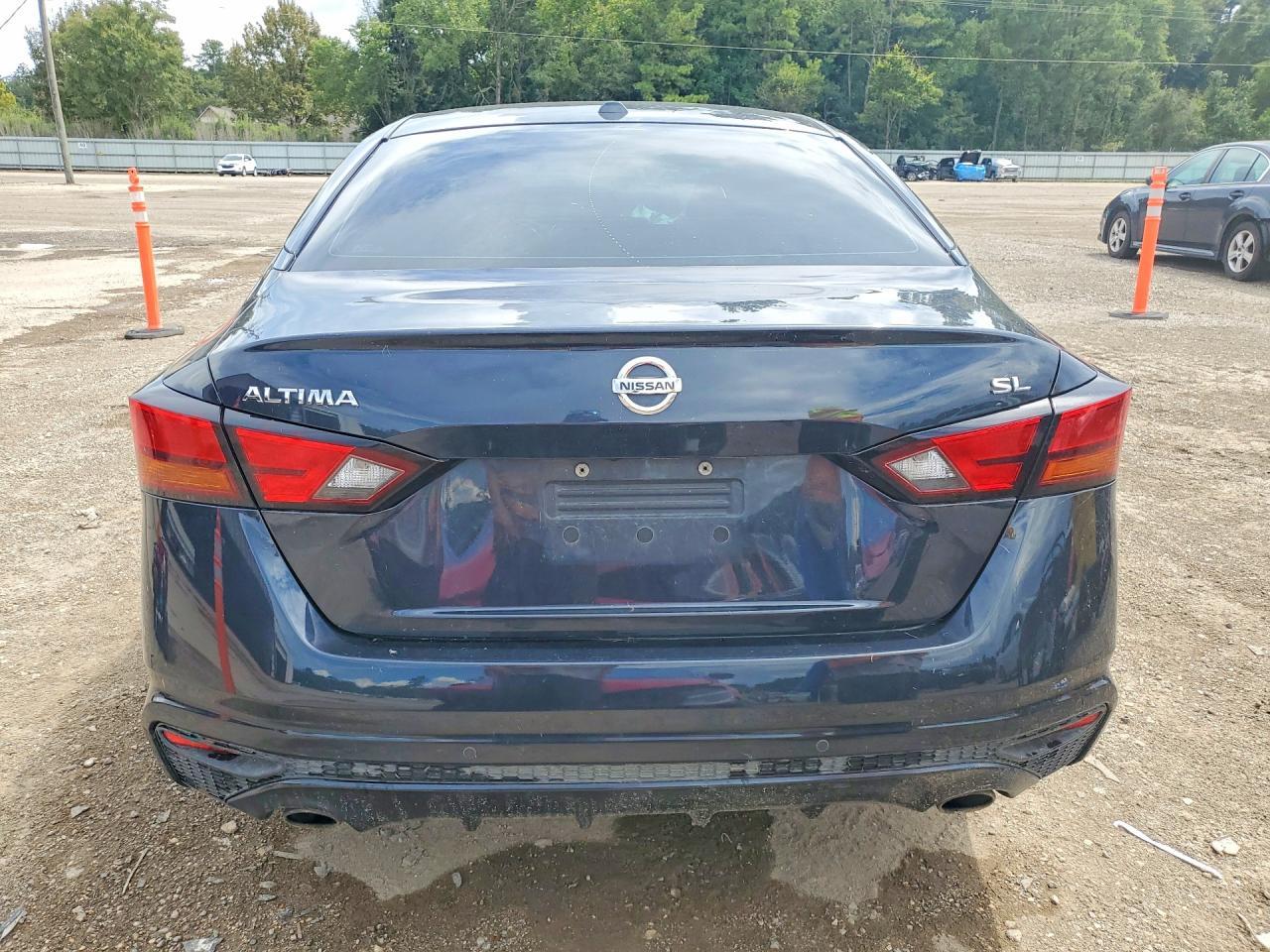 2020 Nissan Altima Sl - zdjęcie 6