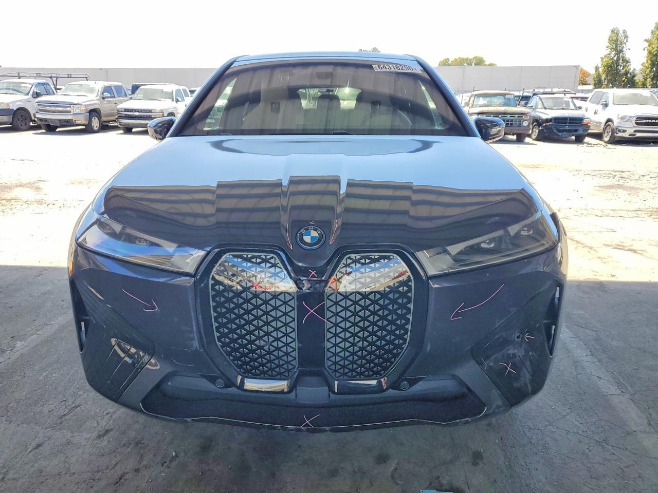 2024 BMW Ix xDrive50 - zdjęcie 5