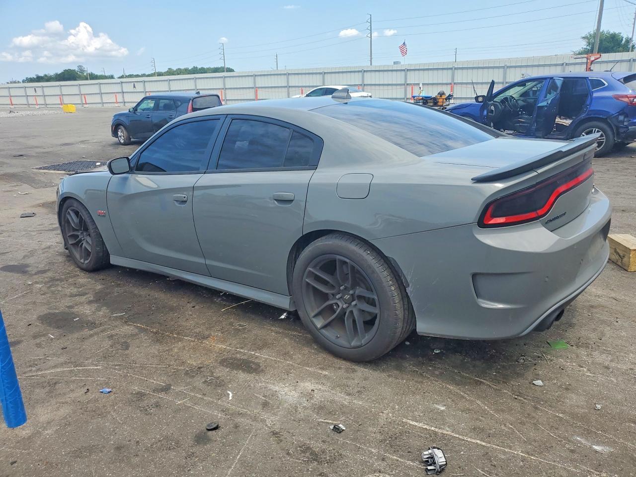 2019 Dodge Charger Scat Pack - zdjęcie 2