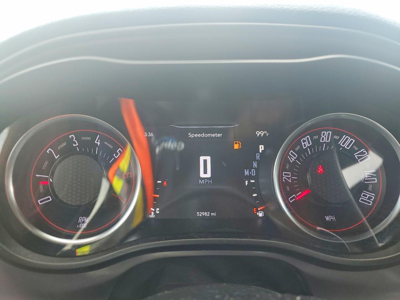 2023 Dodge Challenger - zdjęcie 9