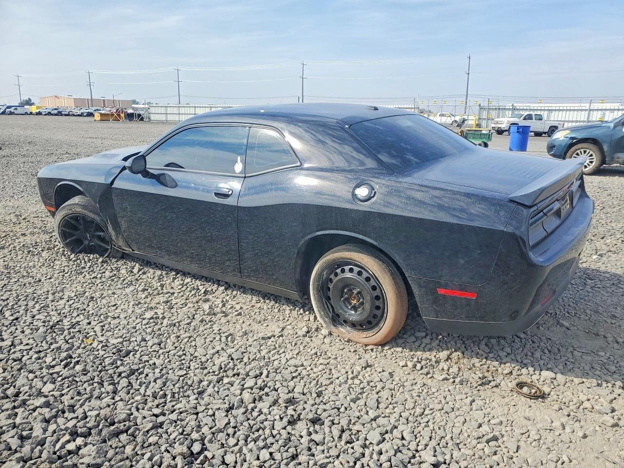 2016 Dodge Challenger Sxt - zdjęcie 2