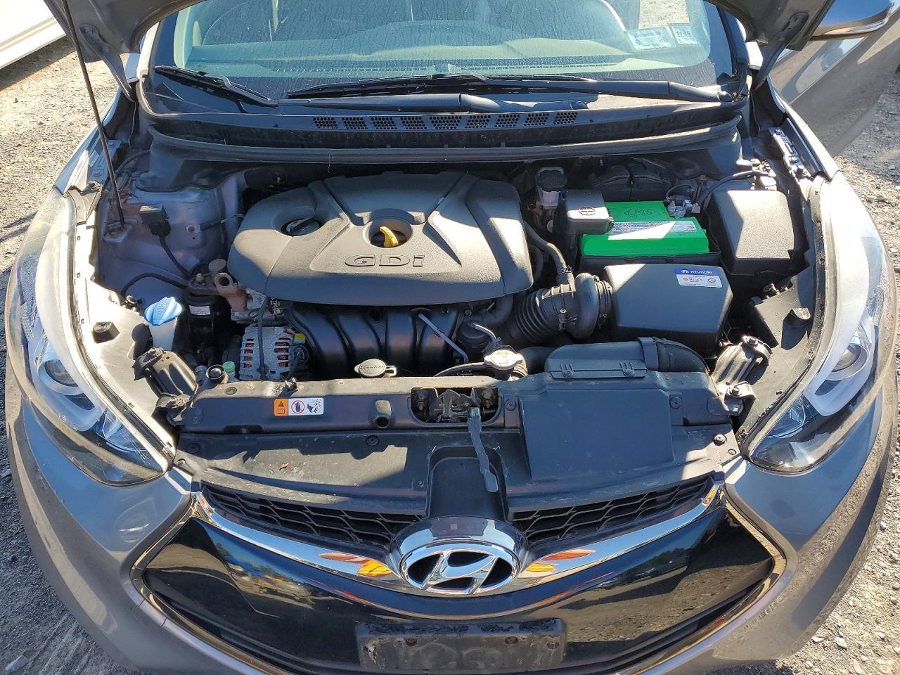 2014 Hyundai Elantra Coupe Base - zdjęcie 11