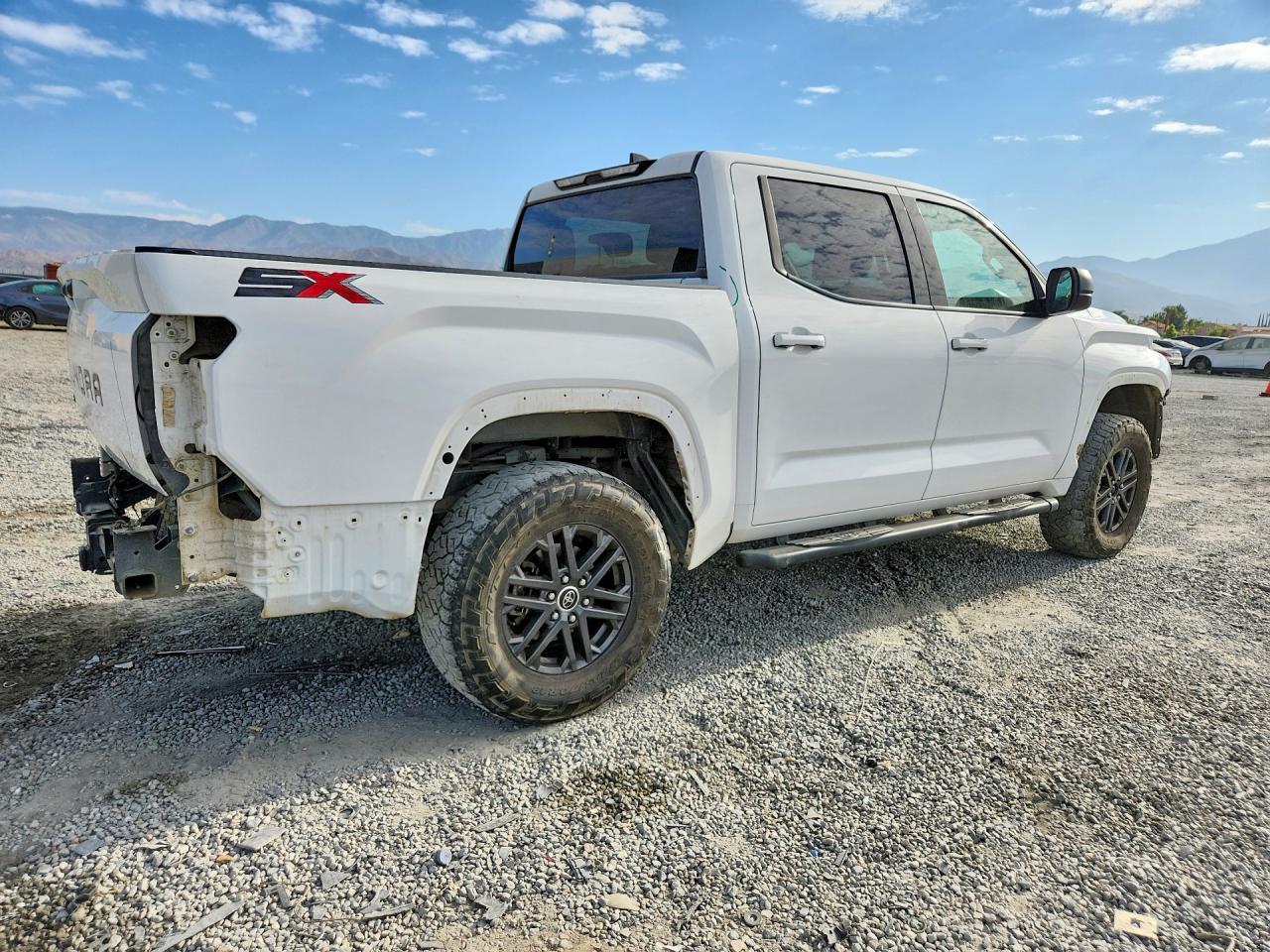 2023 Toyota Tundra Sr5 - zdjęcie 3