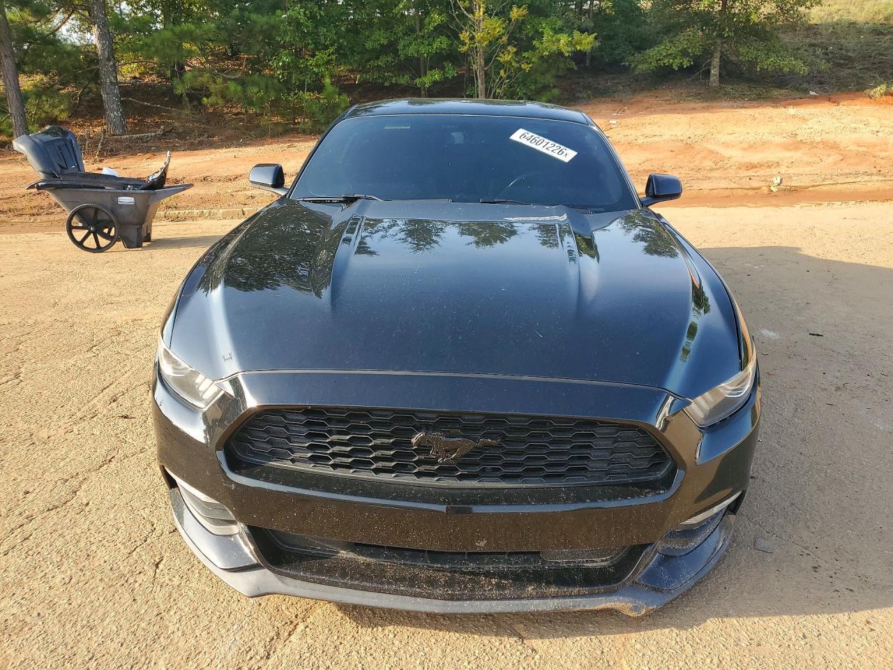 2017 Ford Mustang - zdjęcie 5