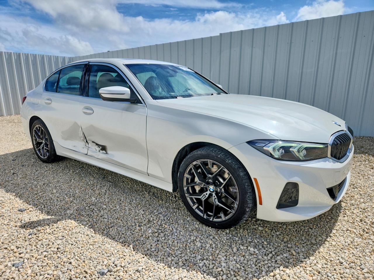 2026 BMW Seria 3 330i - zdjęcie 4
