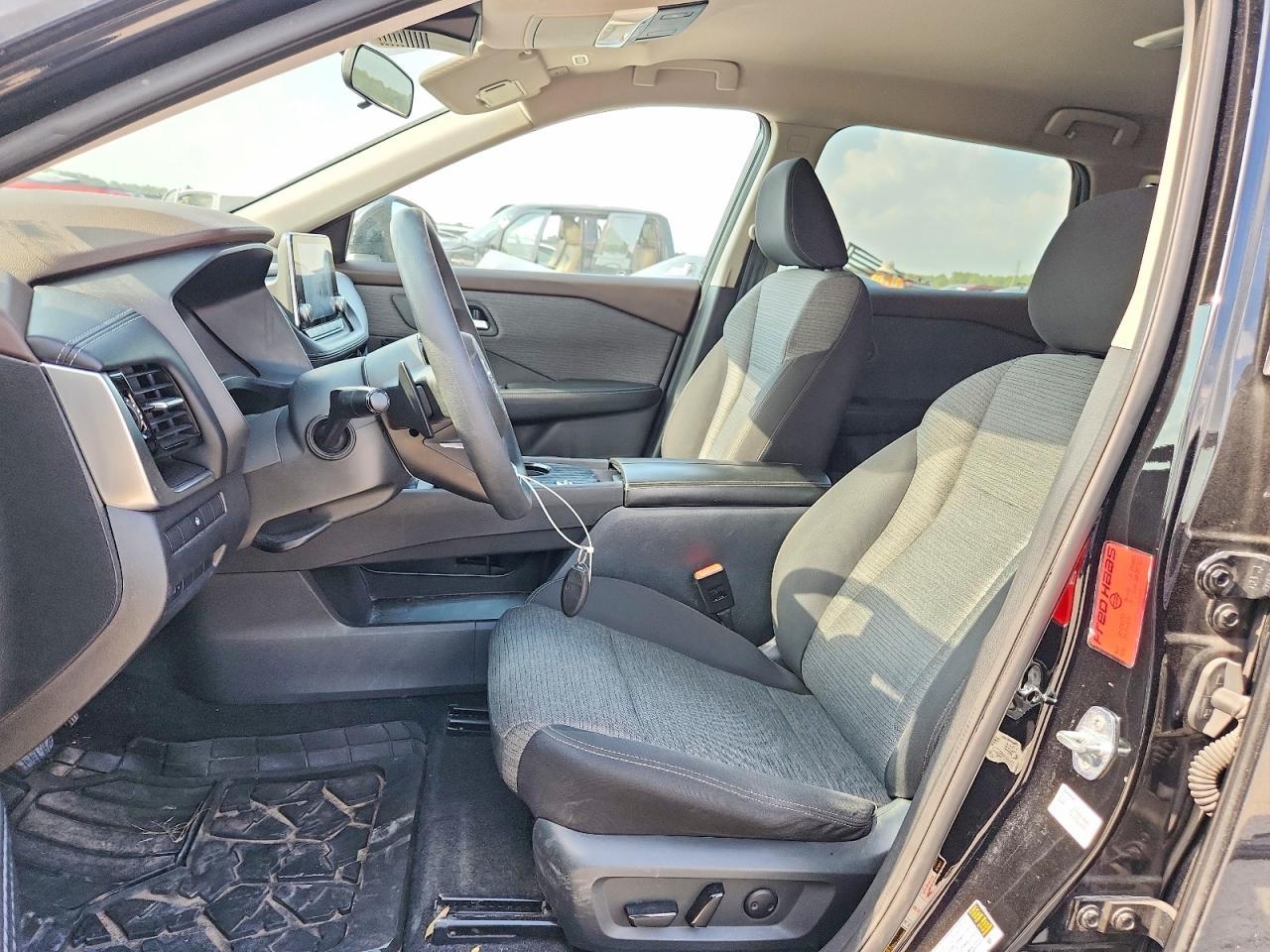 2021 Nissan Rogue Sv - zdjęcie 7