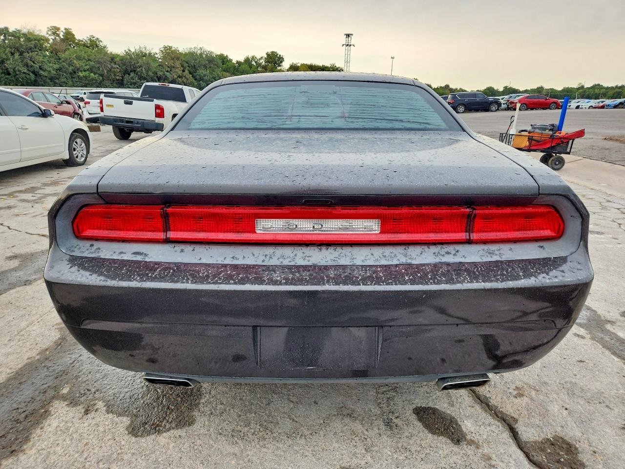 2013 Dodge Challenger Sxt - zdjęcie 6