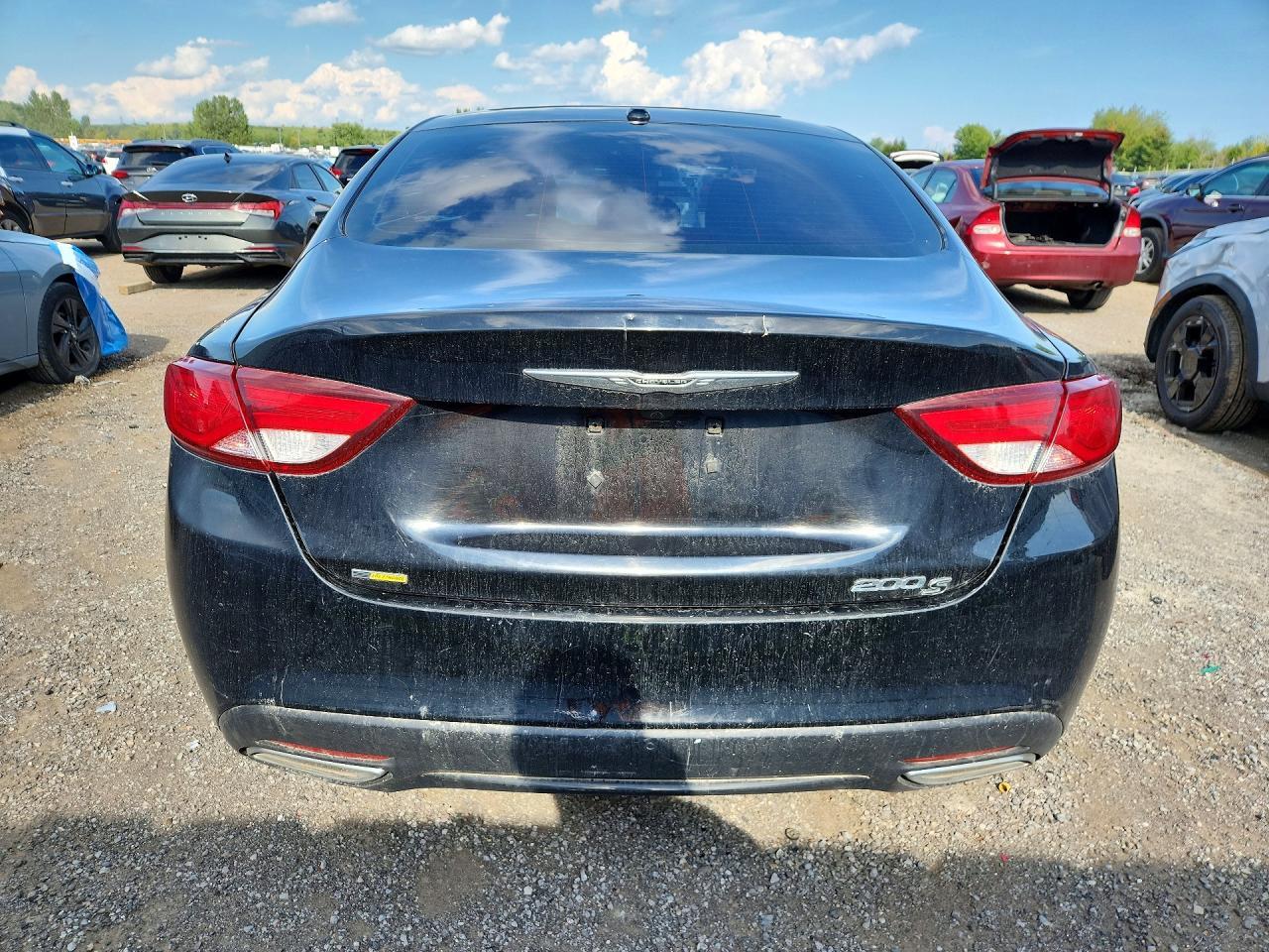 2015 Chrysler 200 S - zdjęcie 6
