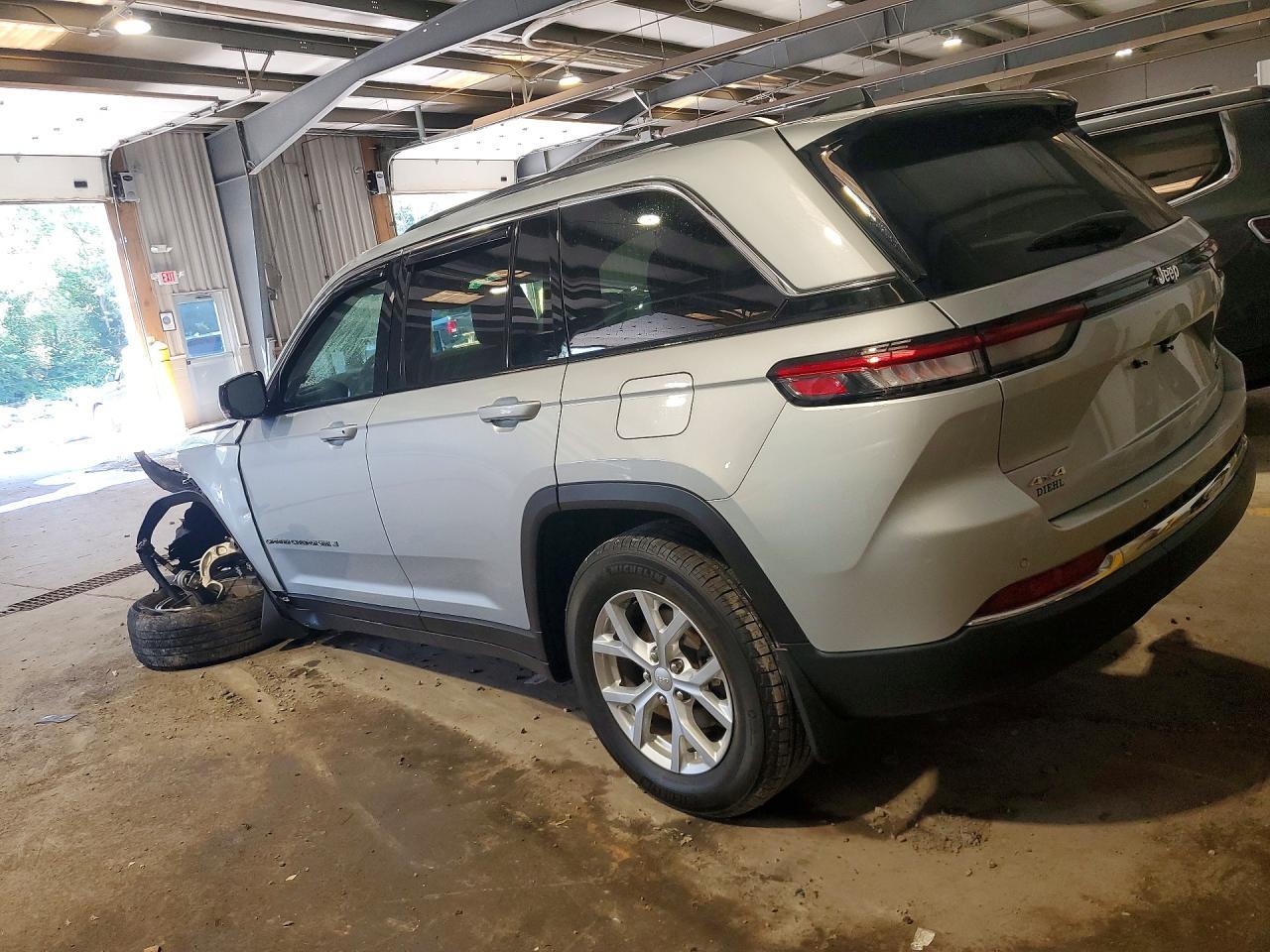 2023 Jeep Grand Cherokee Limited - zdjęcie 2