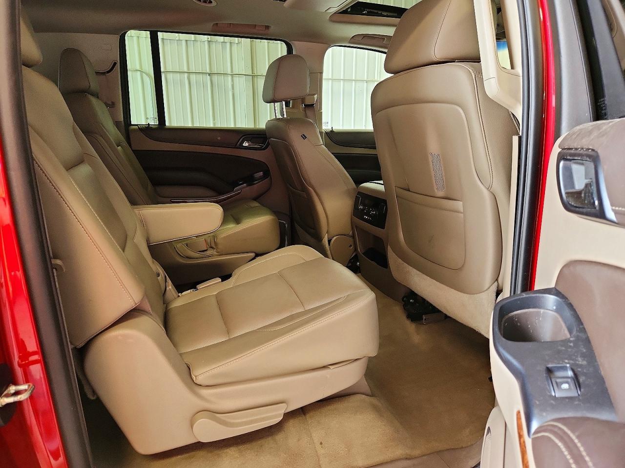 2015 Chevrolet Suburban K1500 Ltz - zdjęcie 11