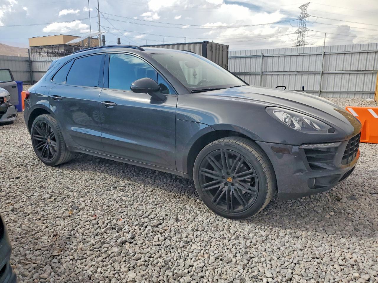 2017 Porsche Macan - zdjęcie 4