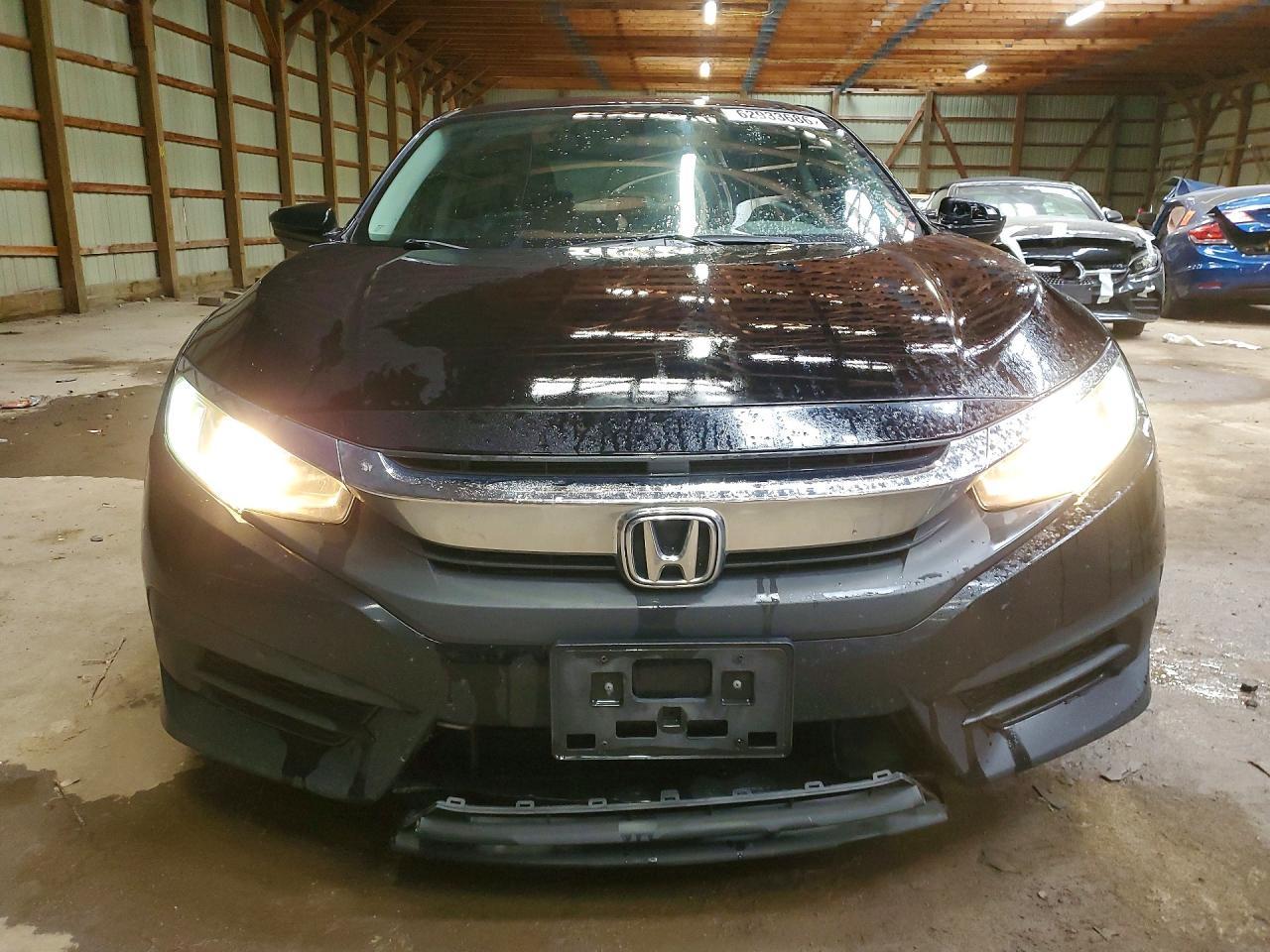 2017 Honda Civic Lx - zdjęcie 5