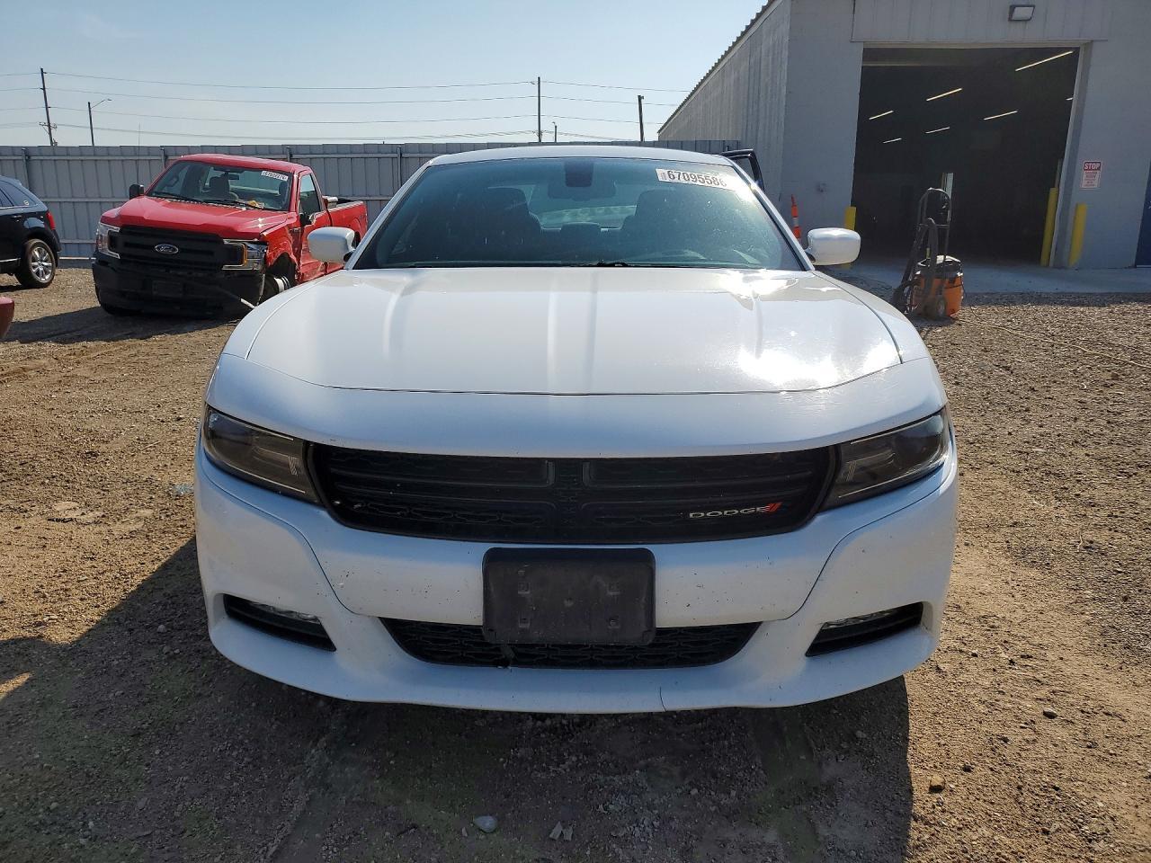 2016 Dodge Charger Sxt - zdjęcie 5