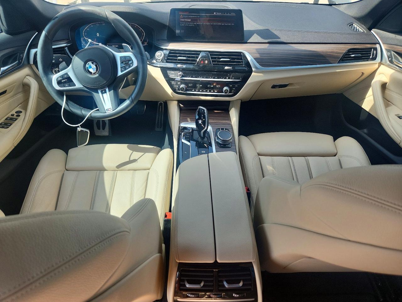 2020 BMW Seria 5 540i - zdjęcie 8