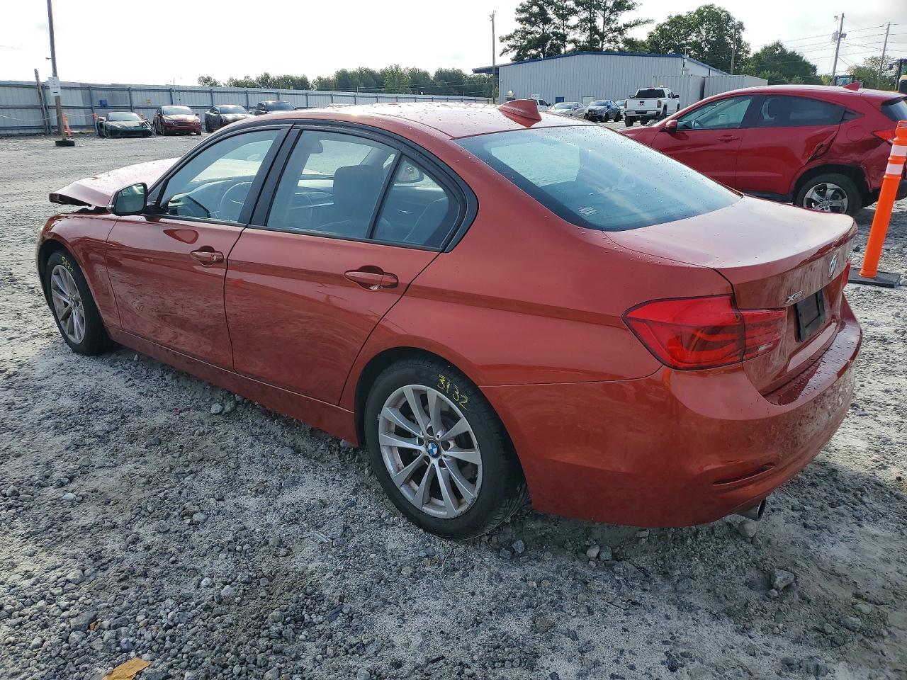 2018 BMW Seria 3 320i - zdjęcie 2