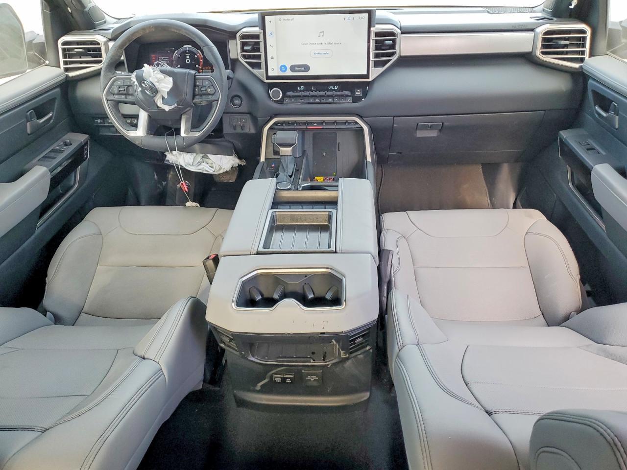 2026 Toyota Tundra Crewmax Limited - zdjęcie 8