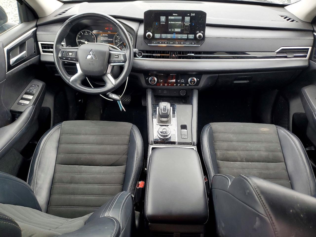 2024 Mitsubishi Outlander Se - zdjęcie 8