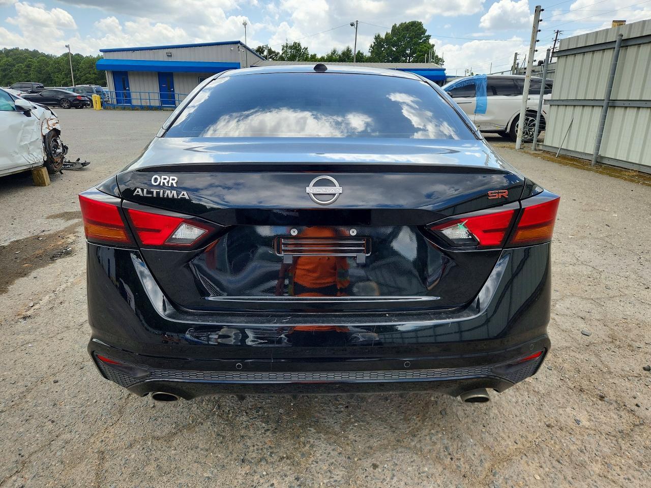 2023 Nissan Altima Sr - zdjęcie 6
