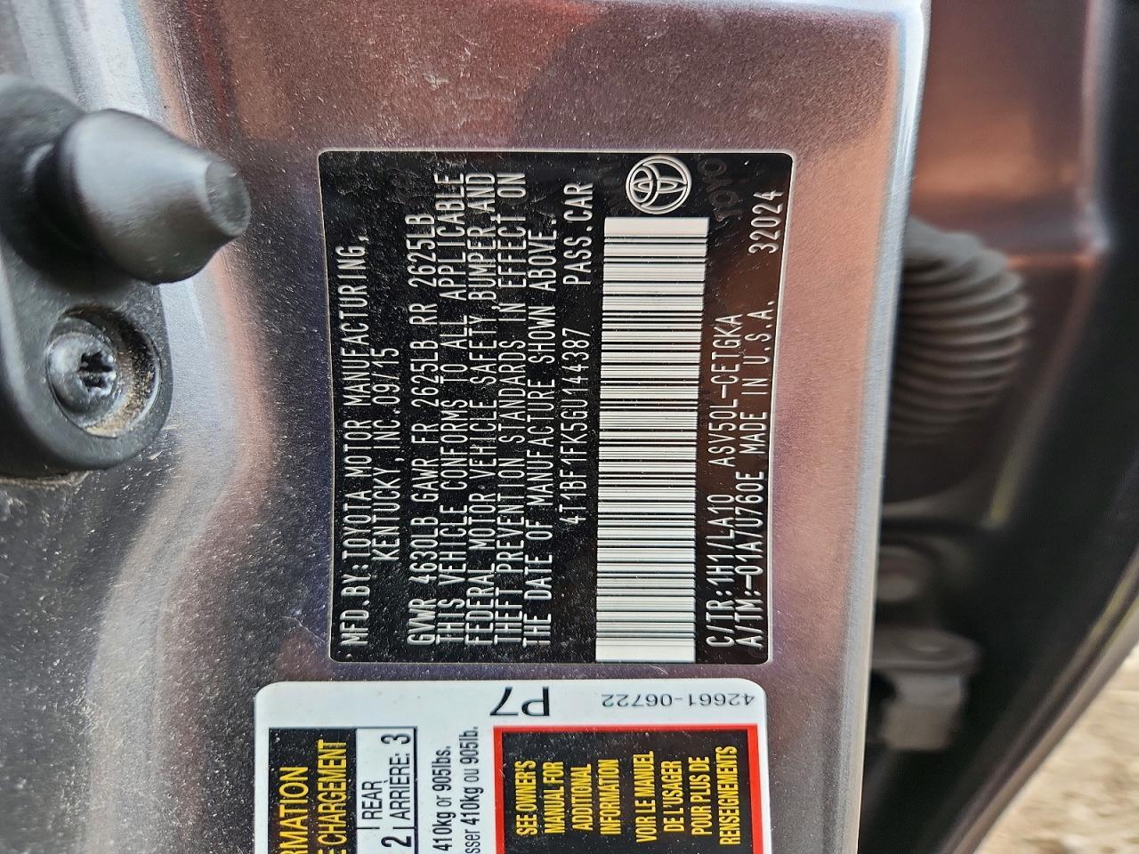 2016 Toyota Camry Xle - zdjęcie 13