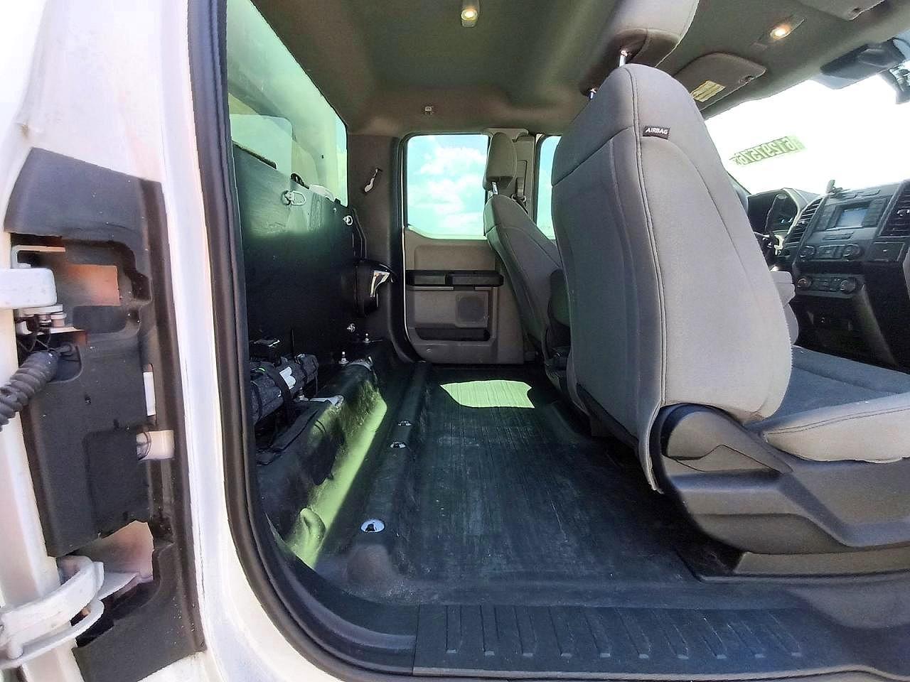 2020 Ford F150 - zdjęcie 10