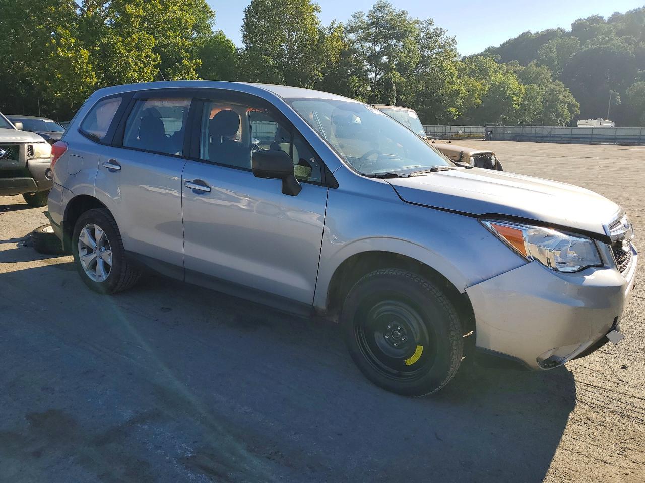 2014 Subaru Forester 2.5I - zdjęcie 4