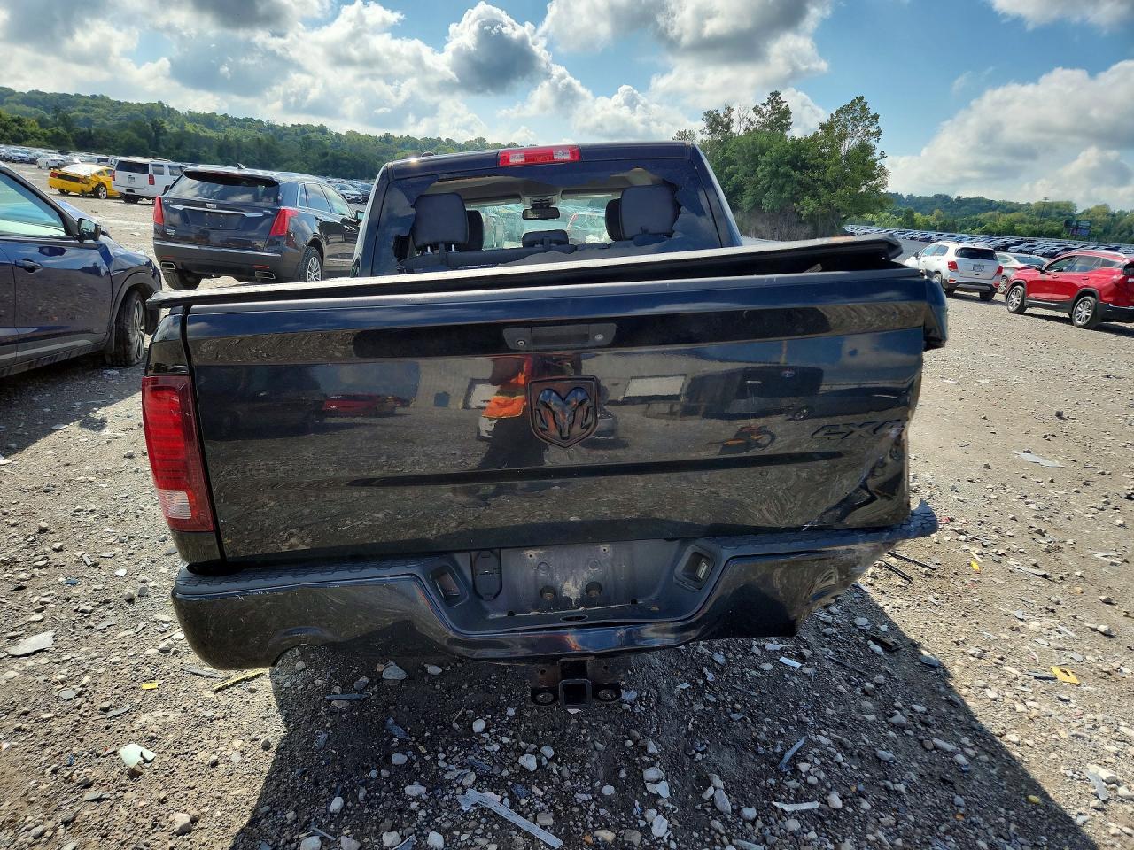 2014 Ram 1500 St - zdjęcie 6