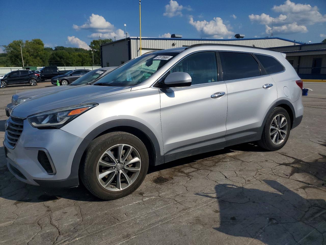 2017 Hyundai Santa Fe Se - zdjęcie główne