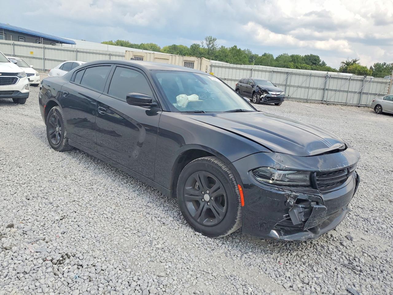 2023 Dodge Charger Sxt - zdjęcie 4