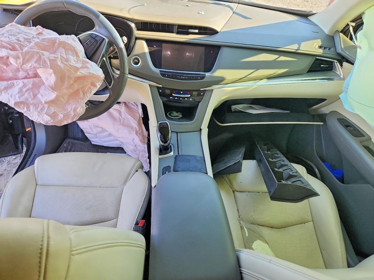 2018 Cadillac Xt5 Luxury - zdjęcie 8